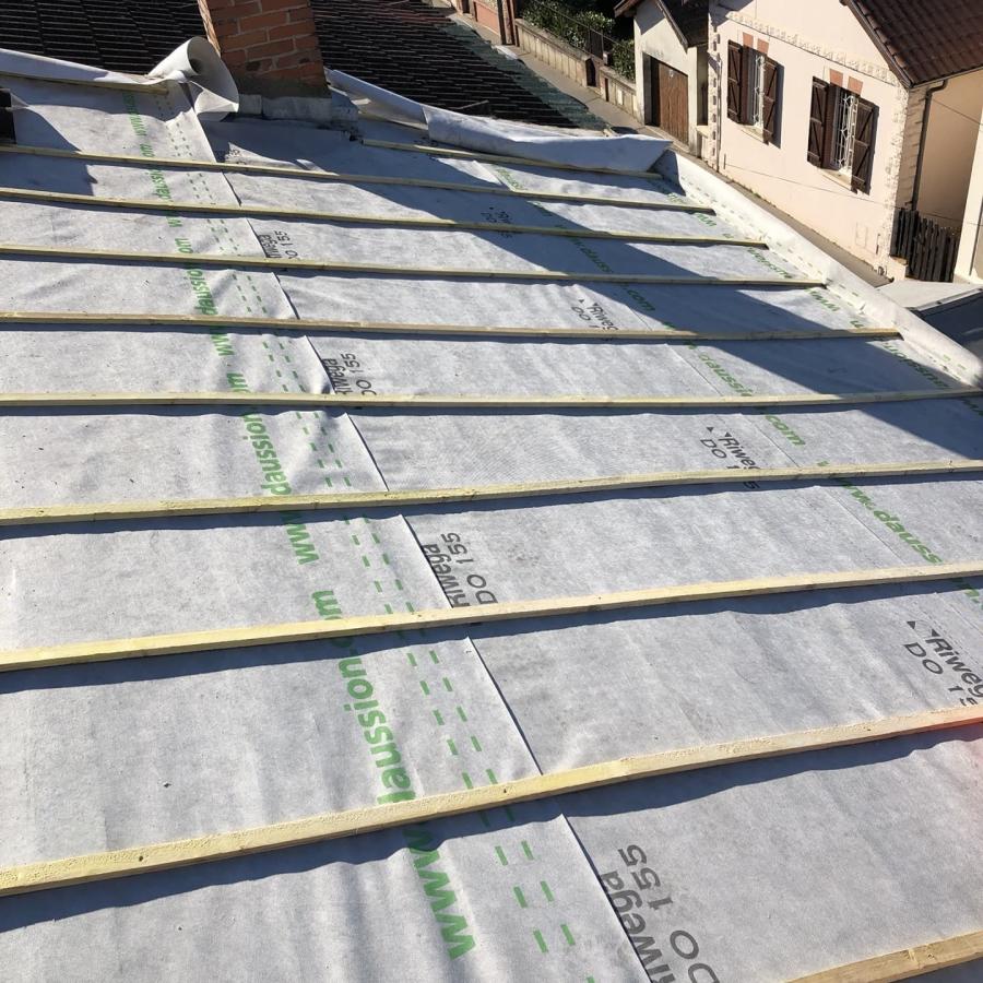 Pose d'un pare-vapeur & contre-lattage